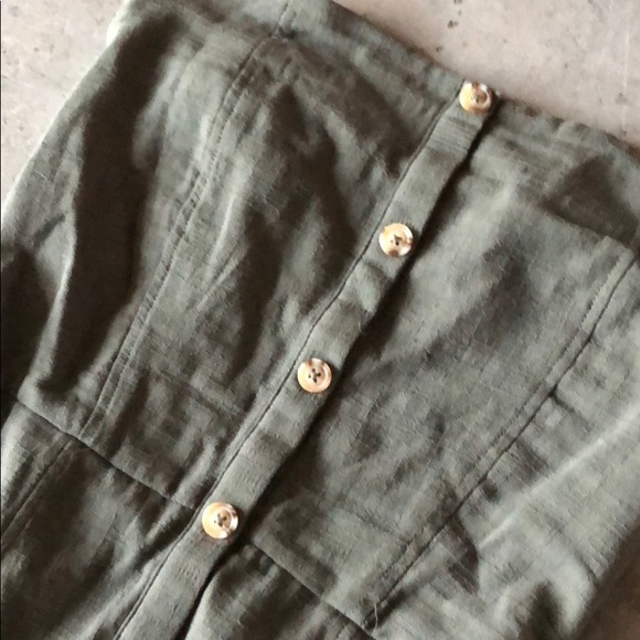 Universal Threads dress - Picture 3 of 4